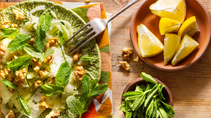 Delicious fennel salad that is bright in flavor, delicious, crunchy, and perfect served alongside grilled meat and fish, braised dishes and even pasta. 